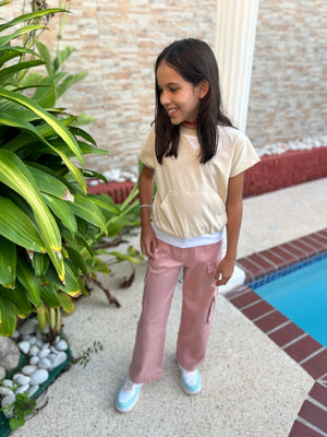 Long Pink Pants Style