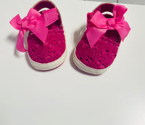 Girls Pink Crochet Shoes